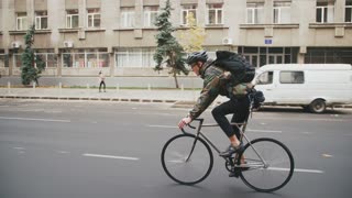 helmet riding fixed gear bicycle 