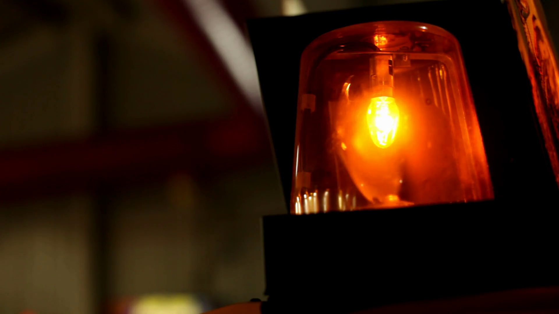 Flashing Yellow Emergency Light Spinningmov Stock Footage SBV301092356