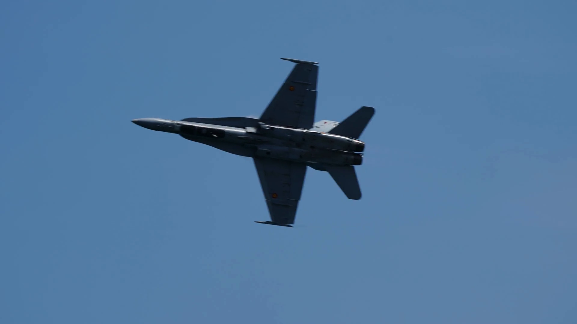 Military Jet Fighter Performing Sharp Left Stock Footage SBV-352593597 ...