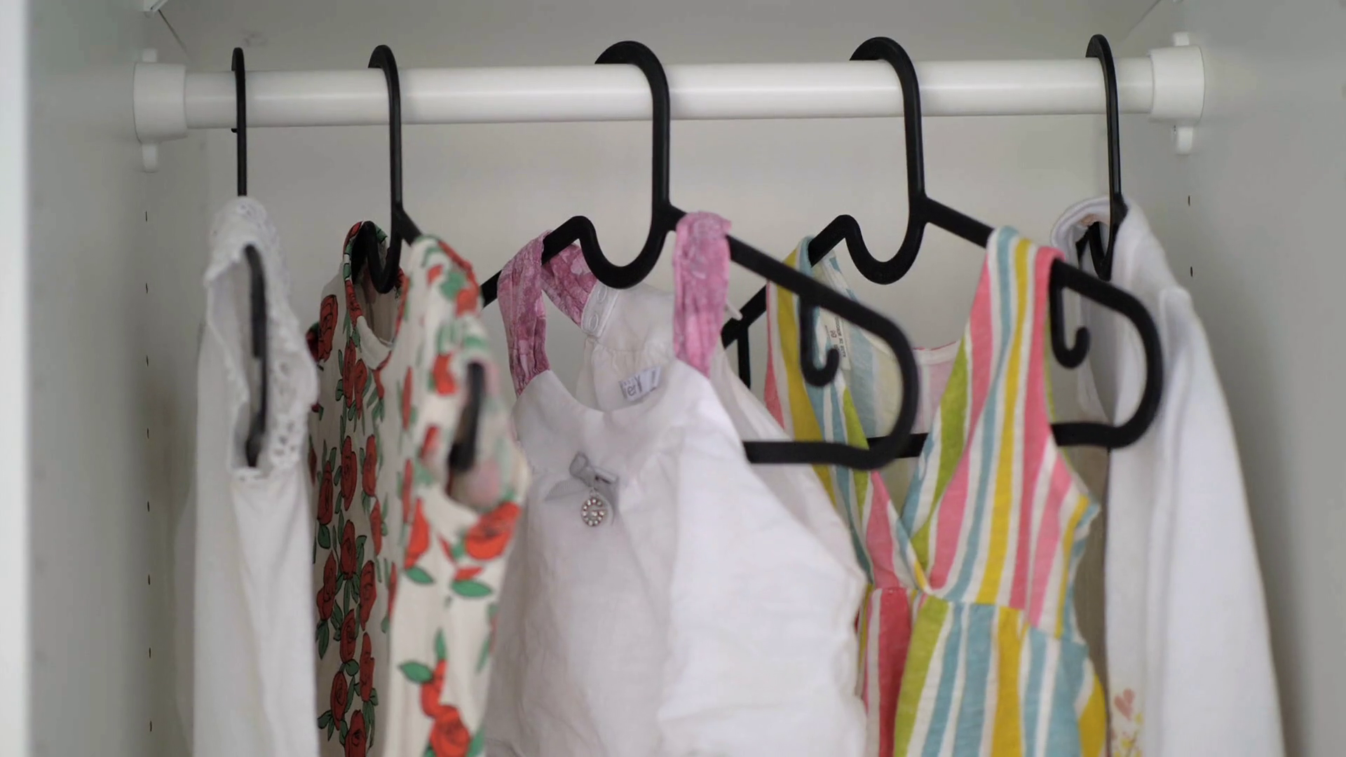 baby girl clothes hangers