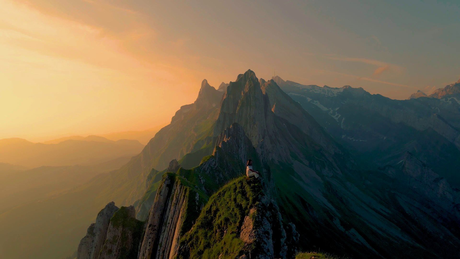 Schaffler Mountain Ridge Swiss Alpstein Stock Footage SBV-348463376 ...