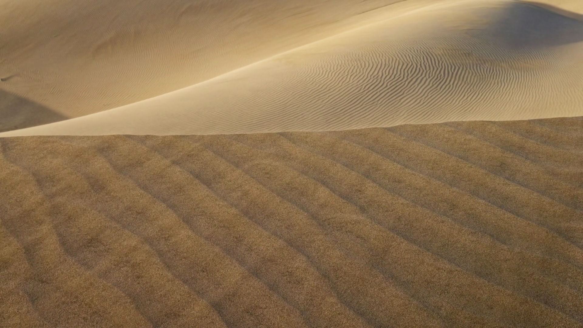 Sandstorm In Deset Rub' Al Khali Aka Empty Stock Footage SBV-352115882 ...