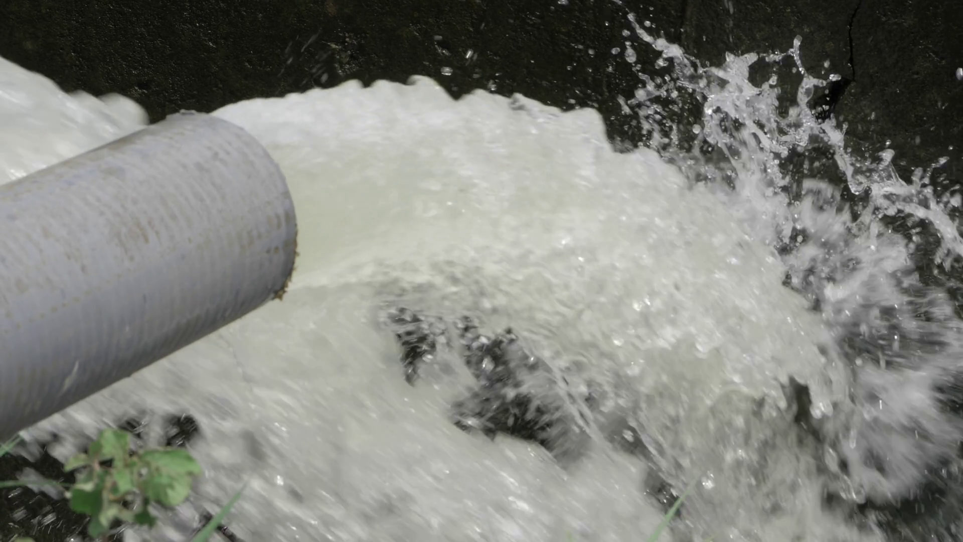 Vivid Water Eruption From Pipe - Splash Of Stock Footage SBV-352874579 ...
