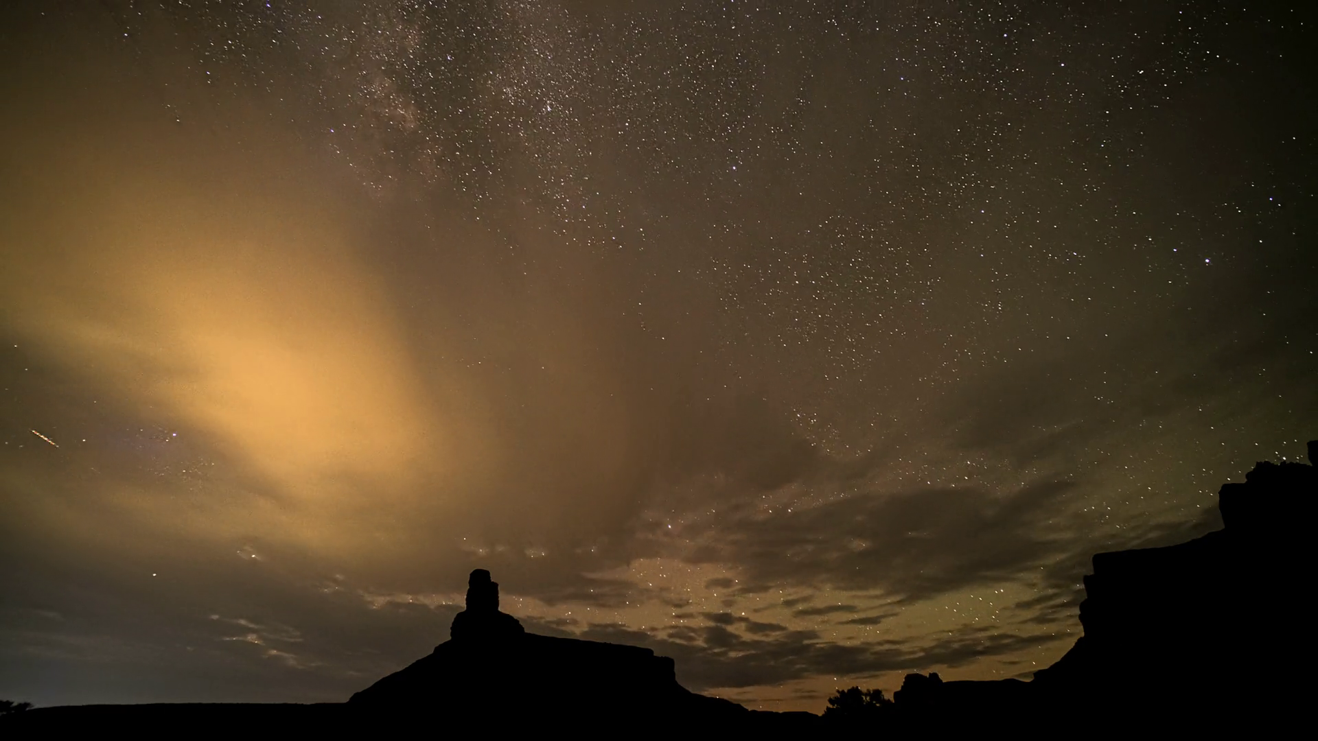 Timelapse Of Milky Way Moving Out From Stock Footage SBV-348545480 ...