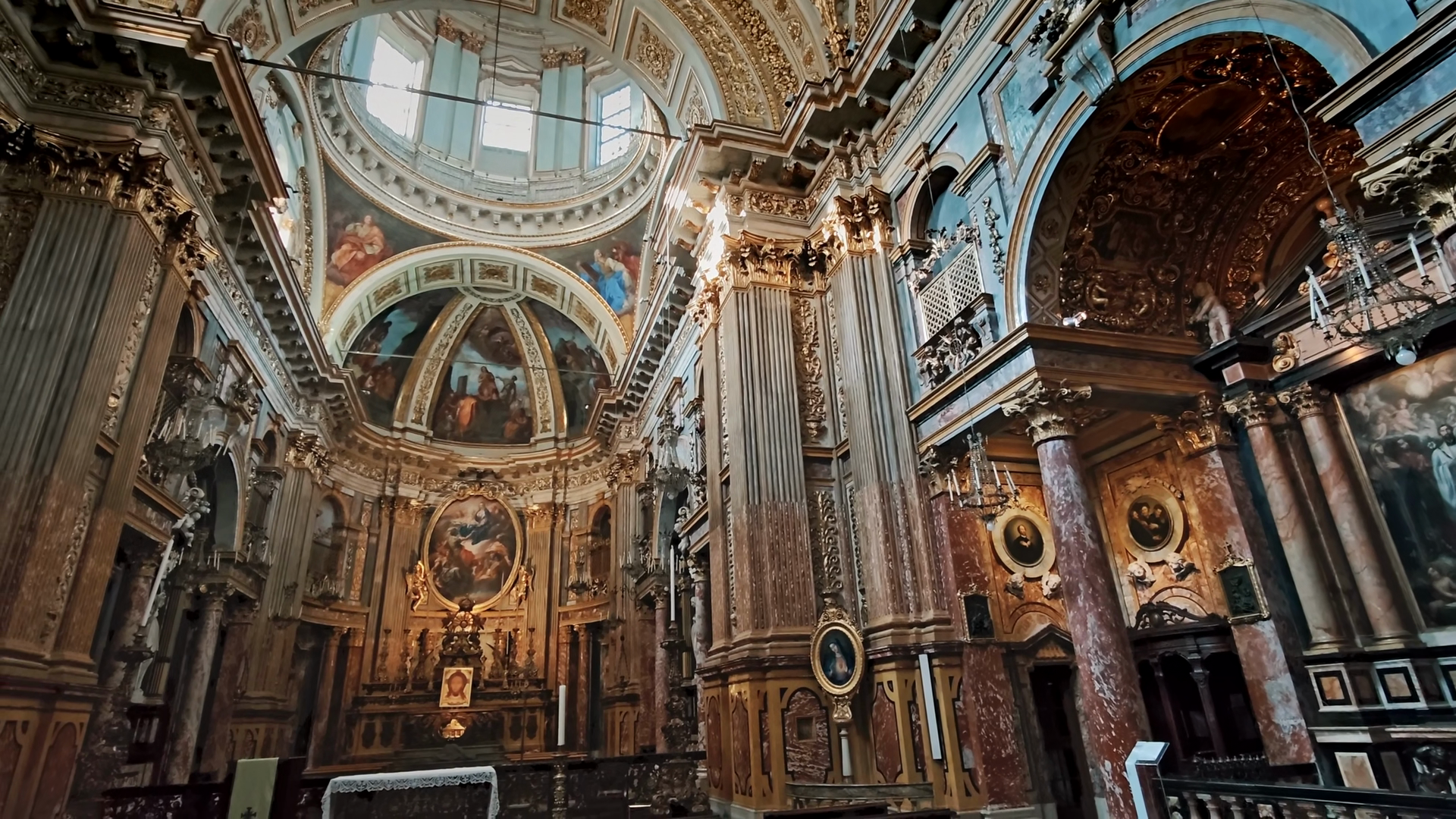 Ornate Interior Of Historic Italian Church Stock Footage SBV-354033453 ...