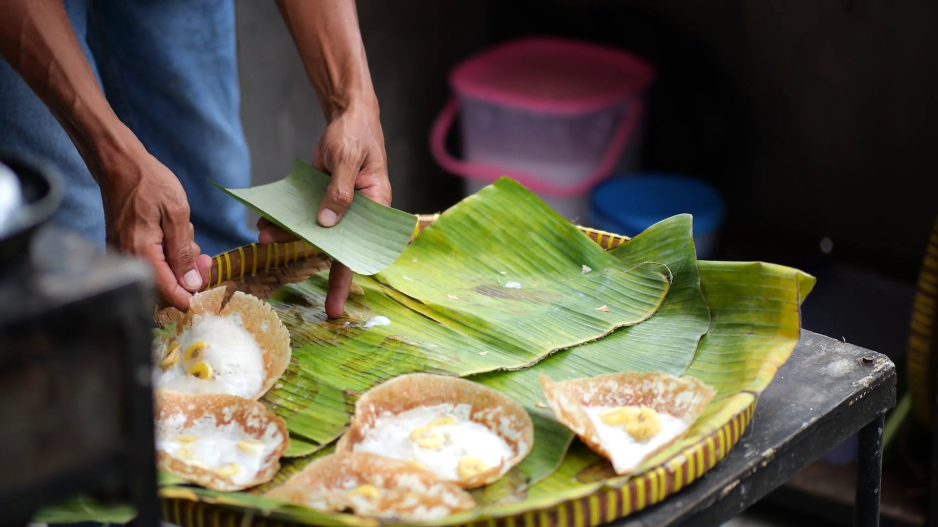 Cooking Serabi Traditional Indonesian Snack Stock Footage SBV-351951379 ...