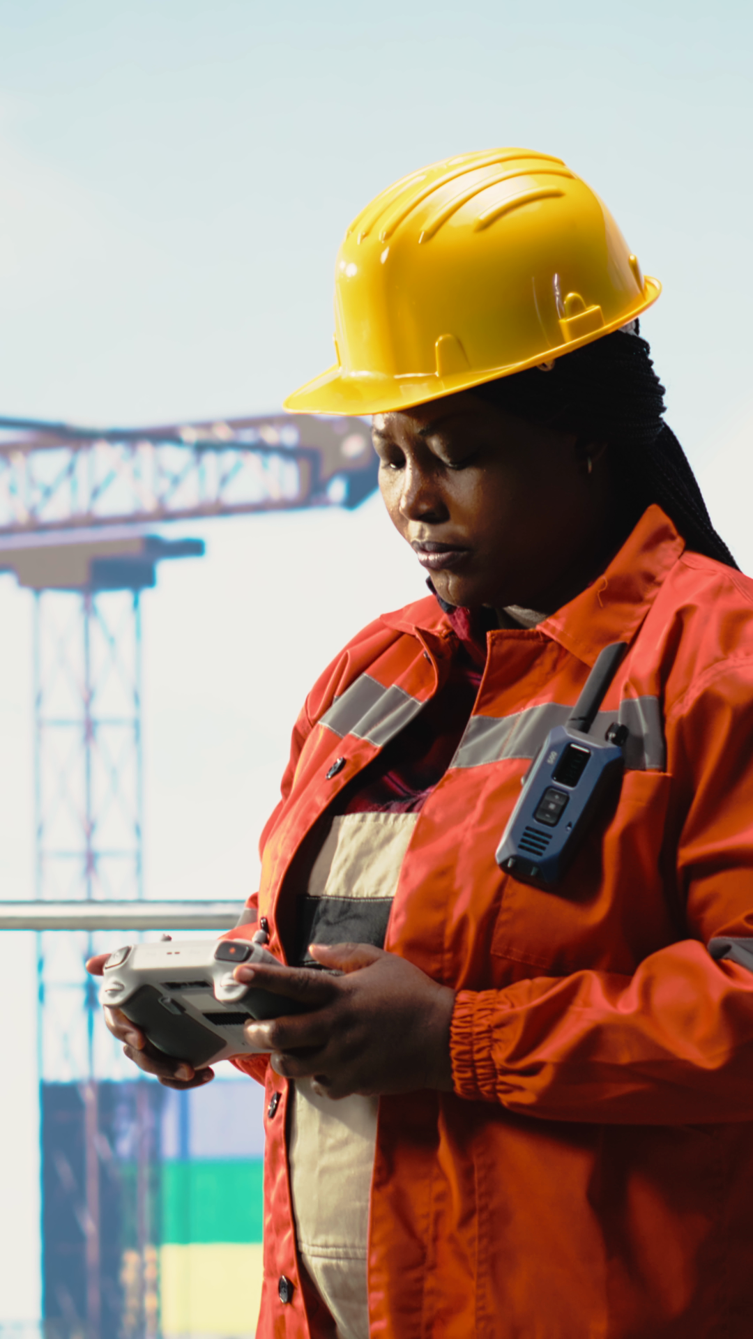 Vertical Video Drilling Rig Crew Engineers Stock Footage SBV-353089277 ...
