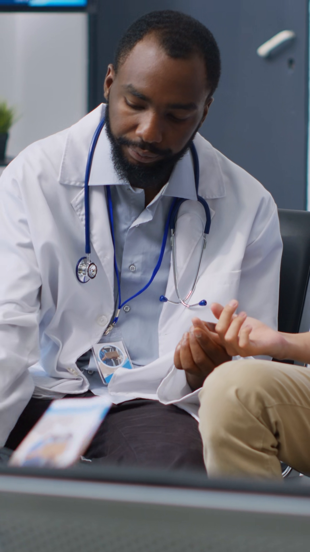 Vertical Video: Doctor Taking Patient Stock Footage SBV-353653360 ...