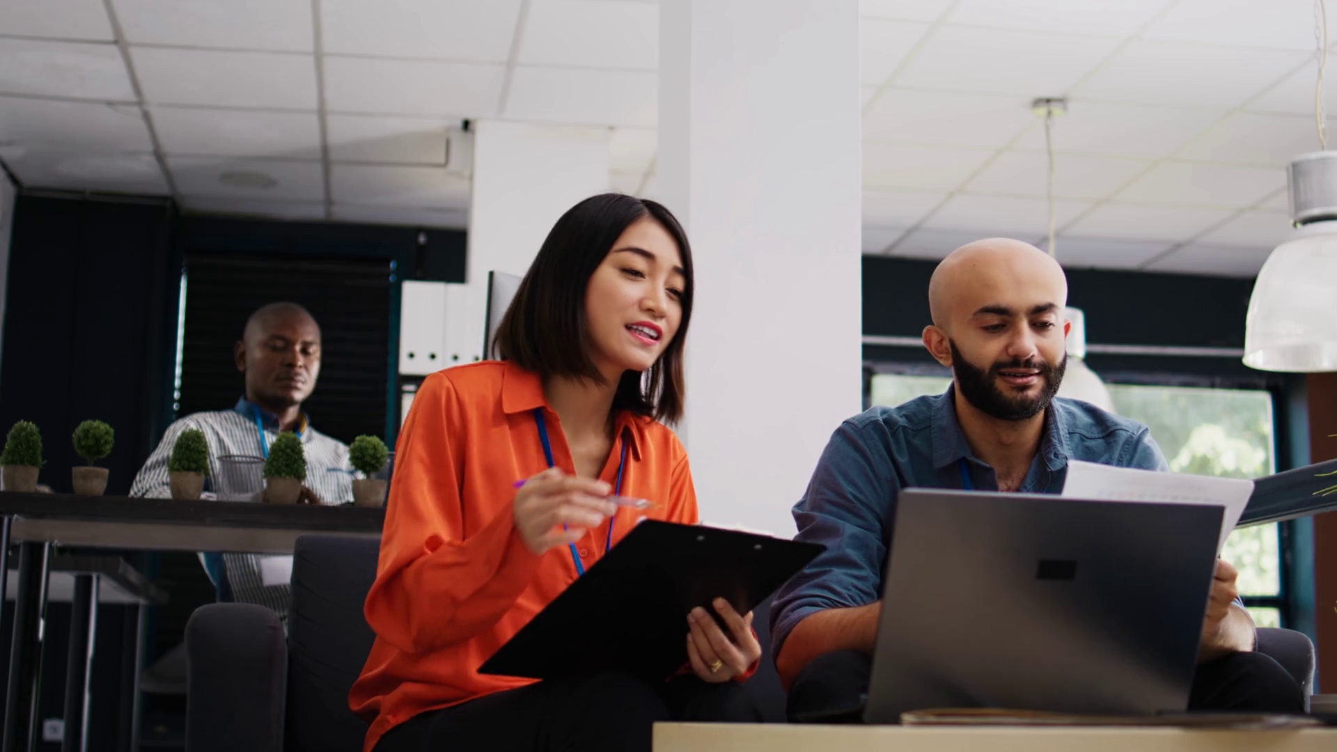 Team Leader Checking Middle Eastern Worker Stock Footage SBV-347837817 ...