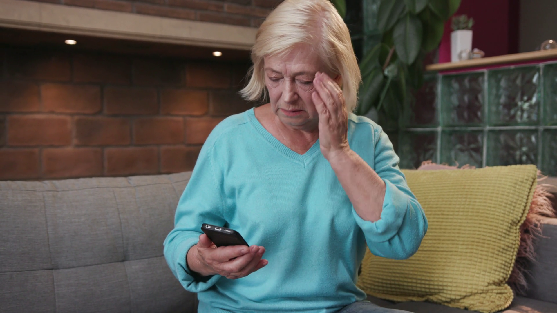 Elderly Woman With Headache Use Phone Stock Footage SBV-351865489 ...