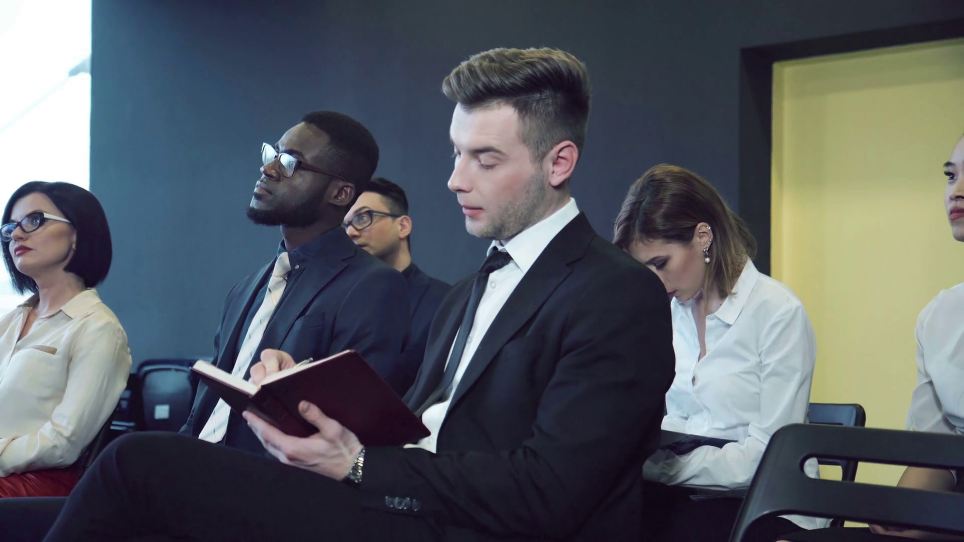 Journalist Holds Up Hand To Ask Question To Stock Footage SBV312666217