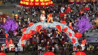 River Hongbao decorations for Chinese New Year celebrations at Marina Bay, Singapore, Asia, Time lapse