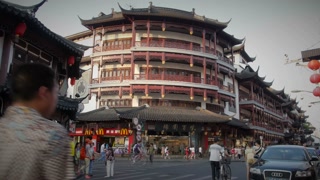 Shanghai Street Scene 2