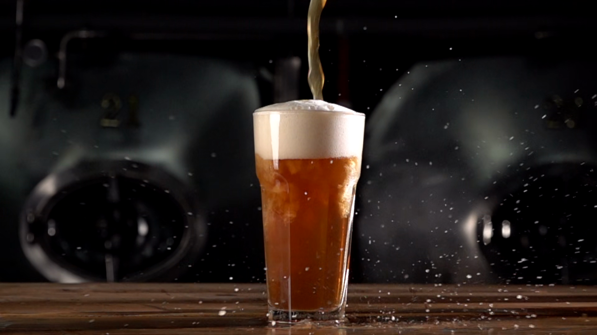 High Speed Craft Beer Pour Captured At 1000 Stock Footage SBV-353831754 ...