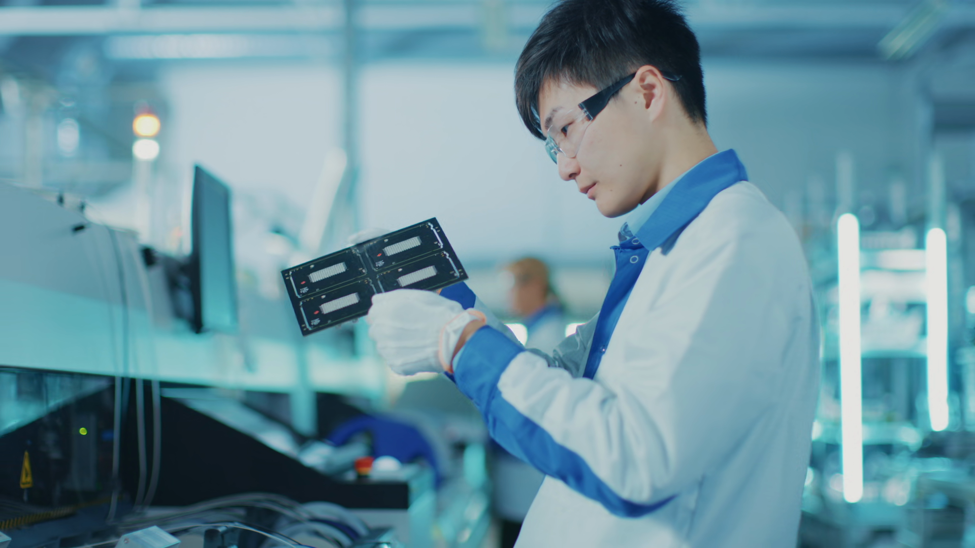 High-tech Factory: Quality Control Engineer Stock Footage SBV-353724402 ...