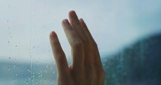 Hand in Handシリーズ Feeling in the Rain Woman Hand Rain Stock Footage: Royalty-Free Video Clips