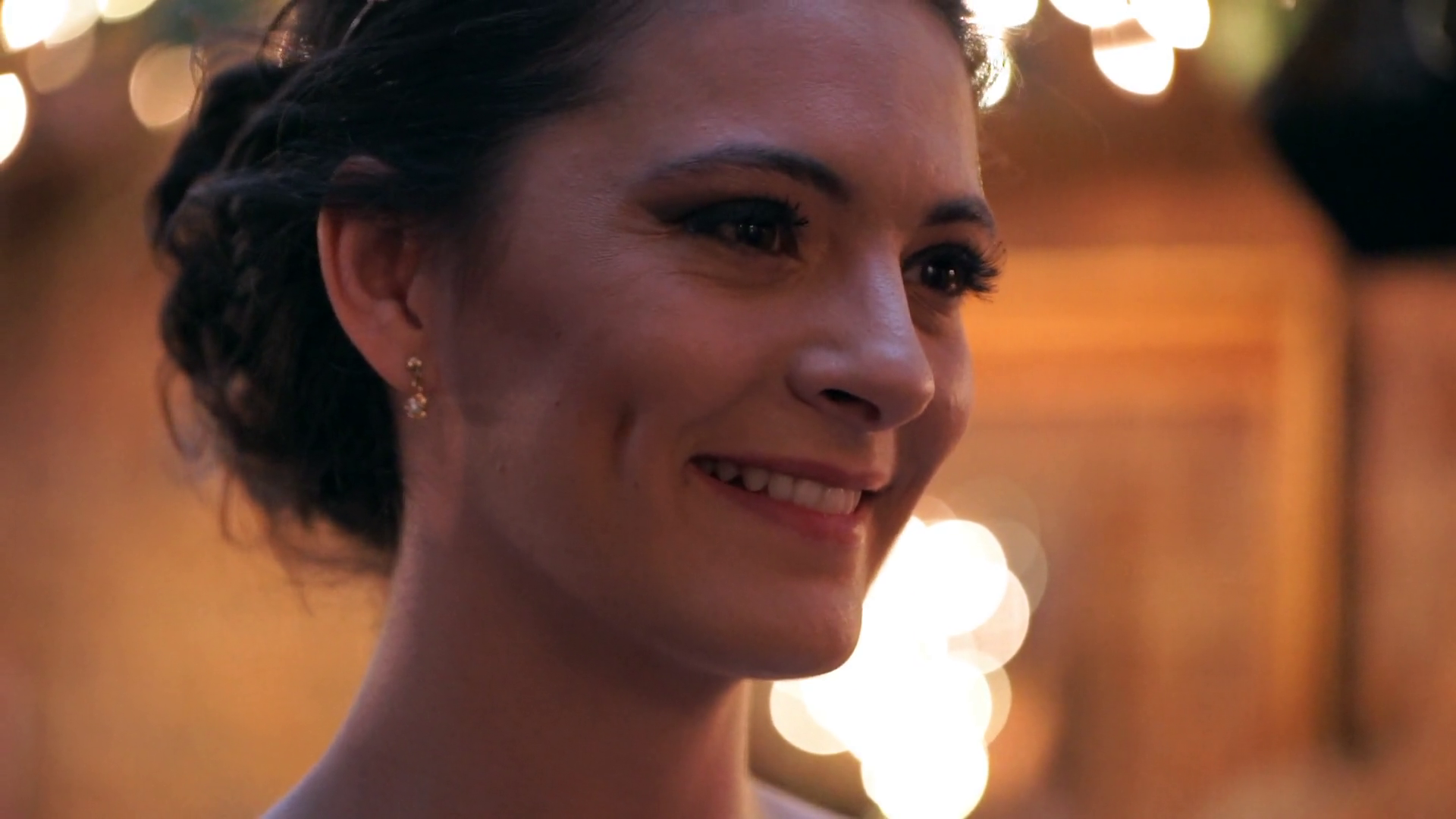 Dynamic Wedding Preacher View Illustration