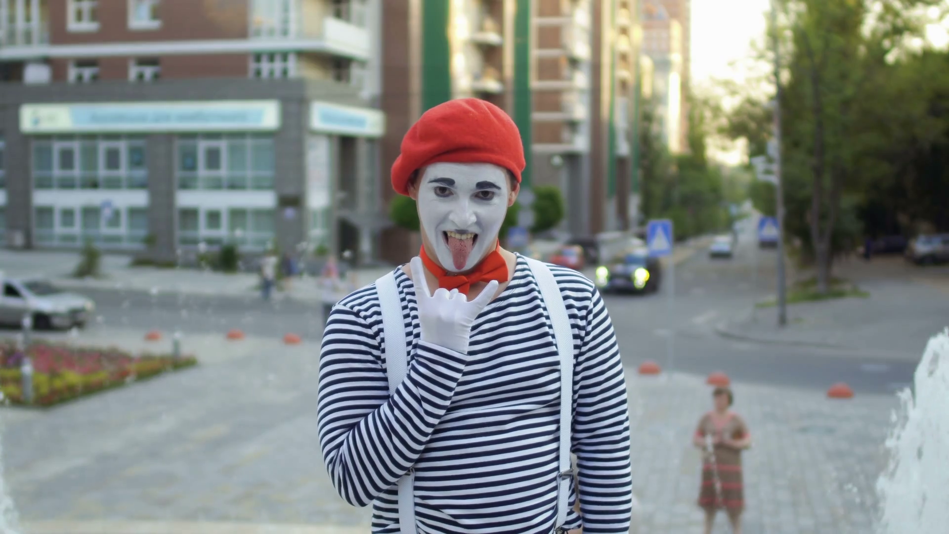 What Is A Funny Mime? : Mime Act Ideas for Children or Beginners – EFBUXL