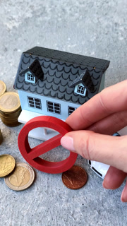 Arrest or confiscation of real estate by court order for tax evasion. Real estate arrest