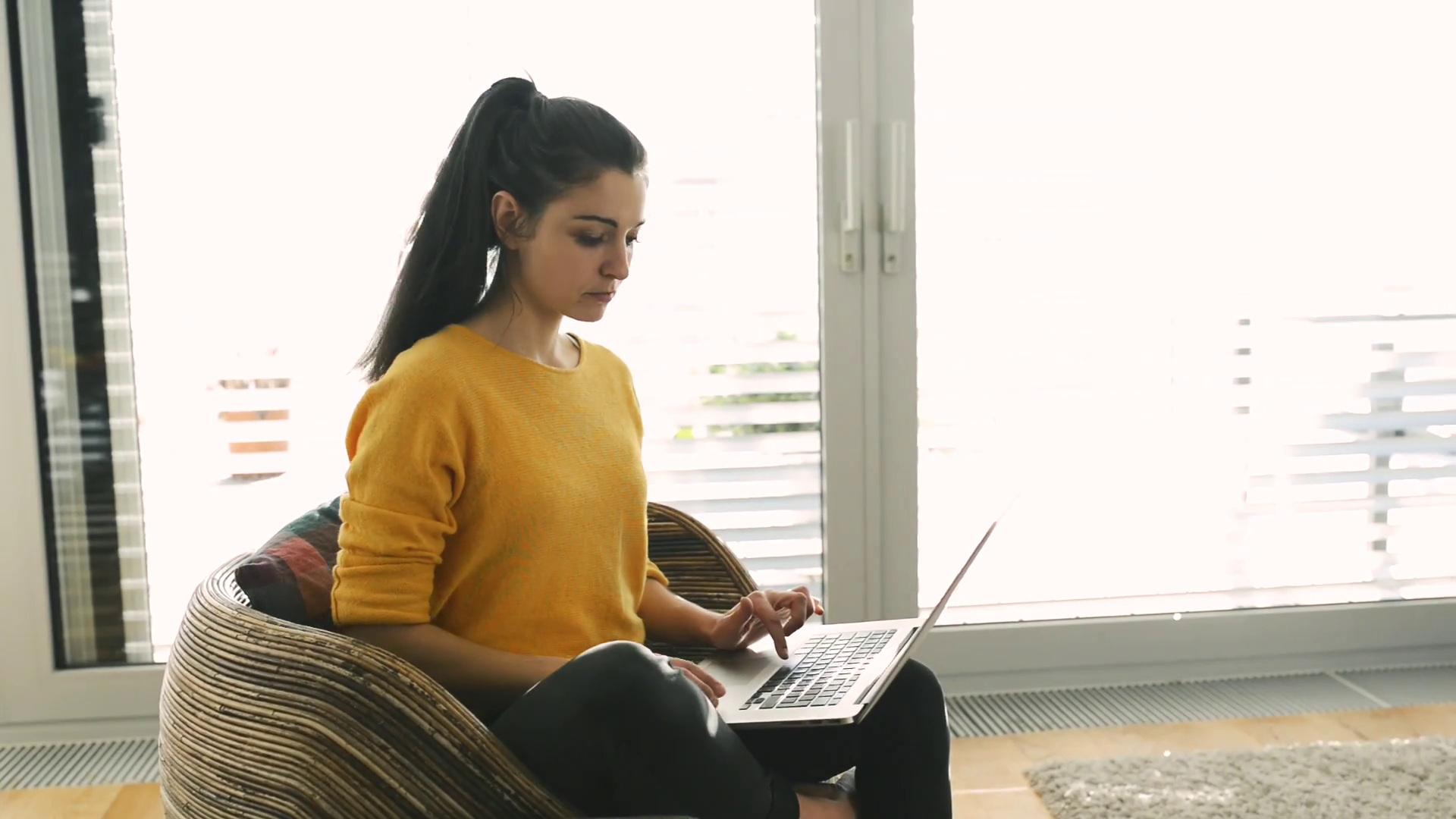 House sitting jobs near me picture