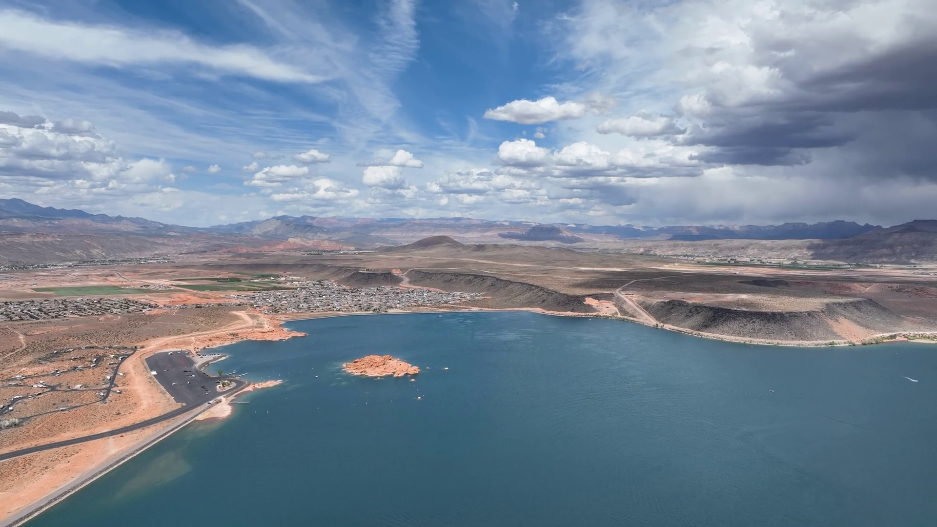 Aerial Panorama Of Sand Hollow Reservoir Stock Footage SBV-352536395 ...