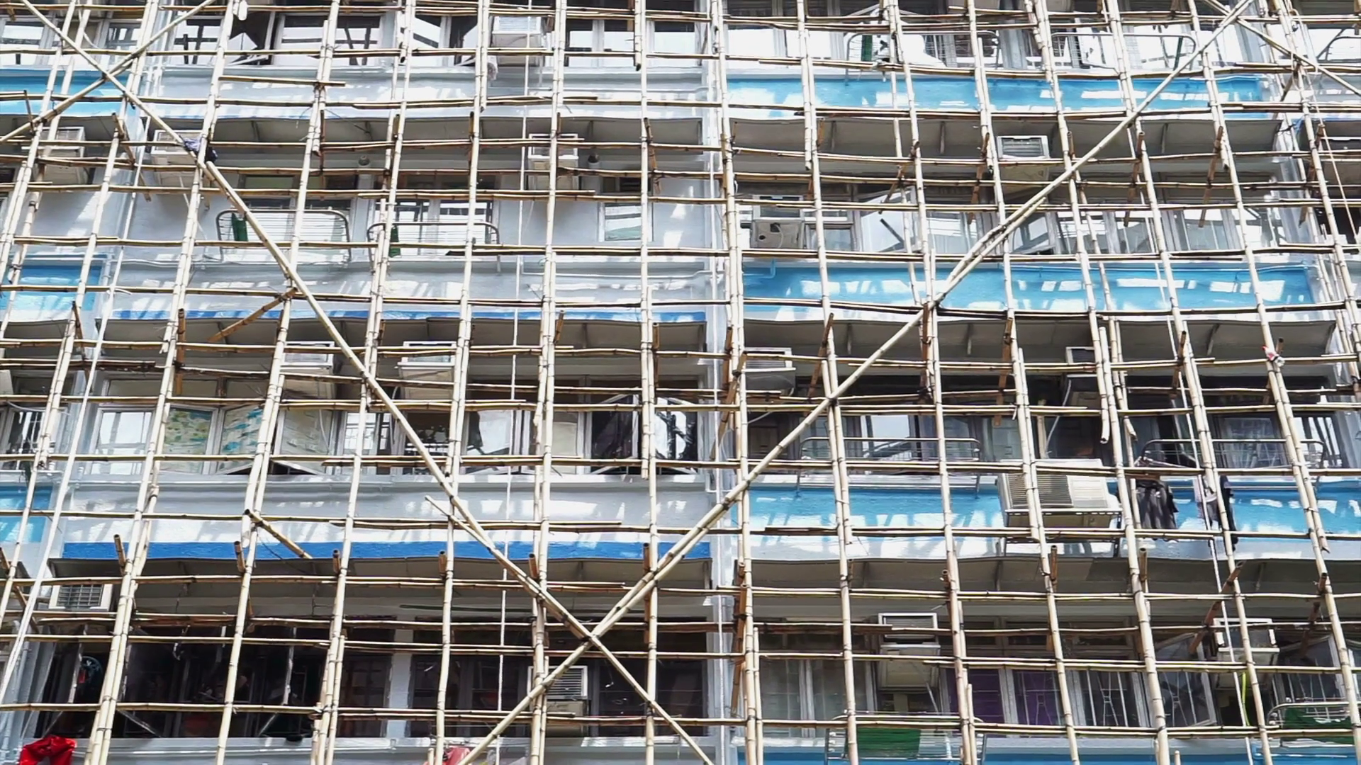 View of Snoqualmie tenants face eviction as company plans historic apartment ...