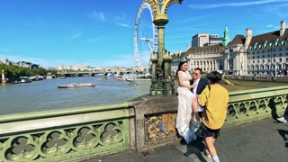 Wedding Photoshoot on London Bridge