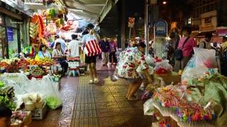 Vibrant Evening at Bangkok Flower Market