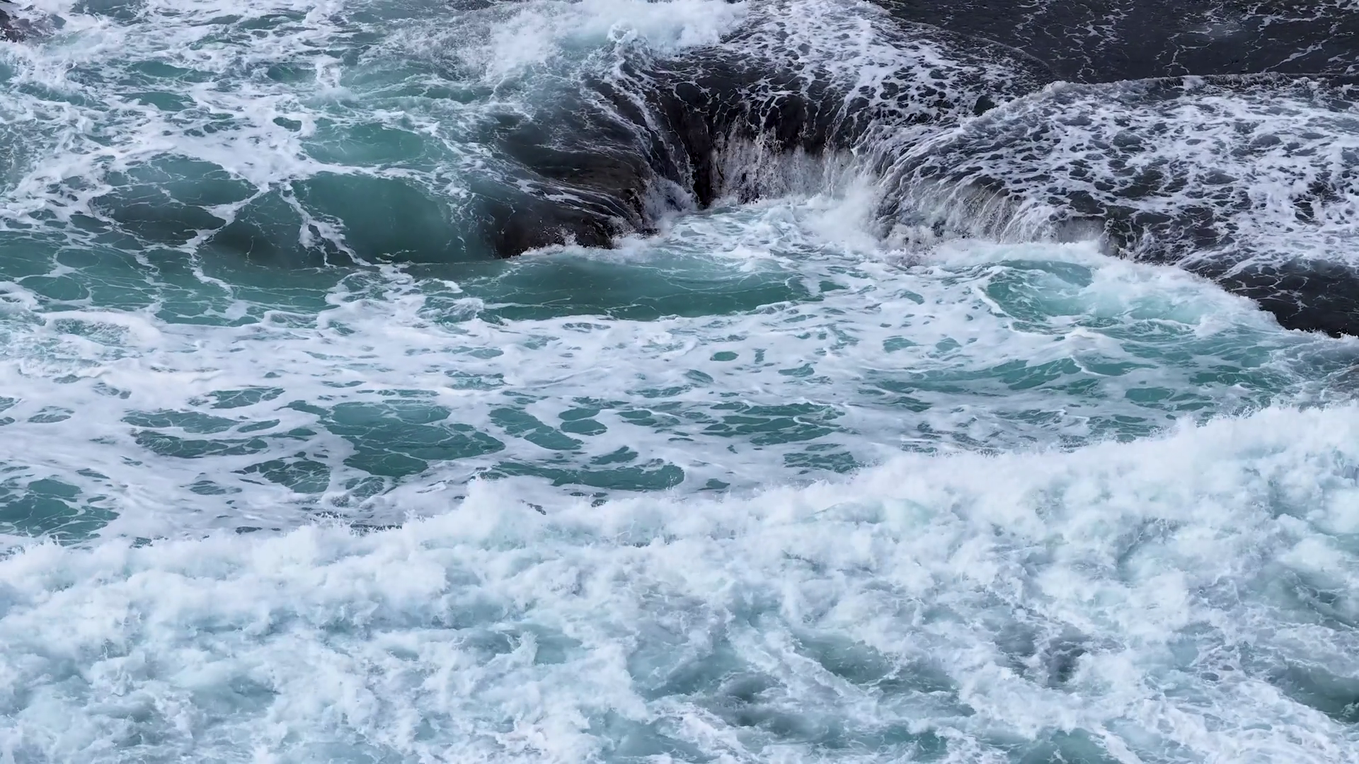 Powerful Ocean Waves Crashing Against Rocky Stock Footage SBV-352913443 ...