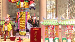 Traditional Chinese Temple Performance