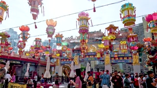 Vibrant Lantern Festival at Wong Tai Sin