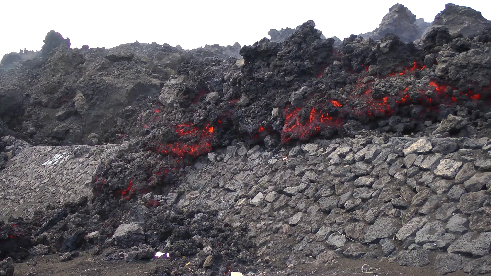 Lava From Pico Do Fogo Volcano Approaches Stock Footage SBV-351901487 ...