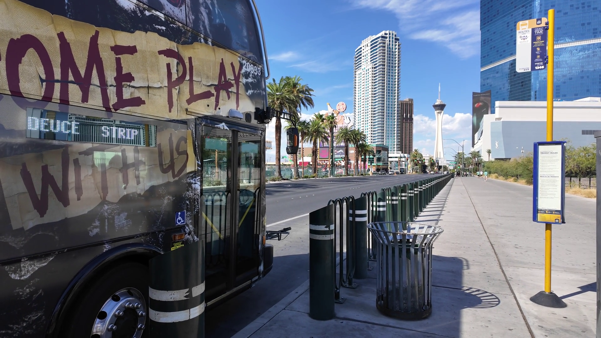 Ed: Lv Nv 8/25: Deuce Bus On Las Vegas Strip Stock Footage SBV ...