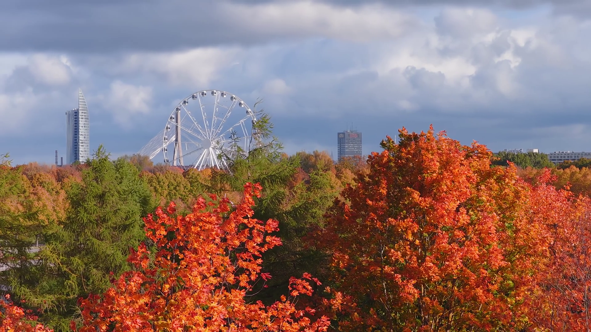 Aerial Pan Over Riga Park In Autumn Shows Stock Footage SBV-352930395 ...