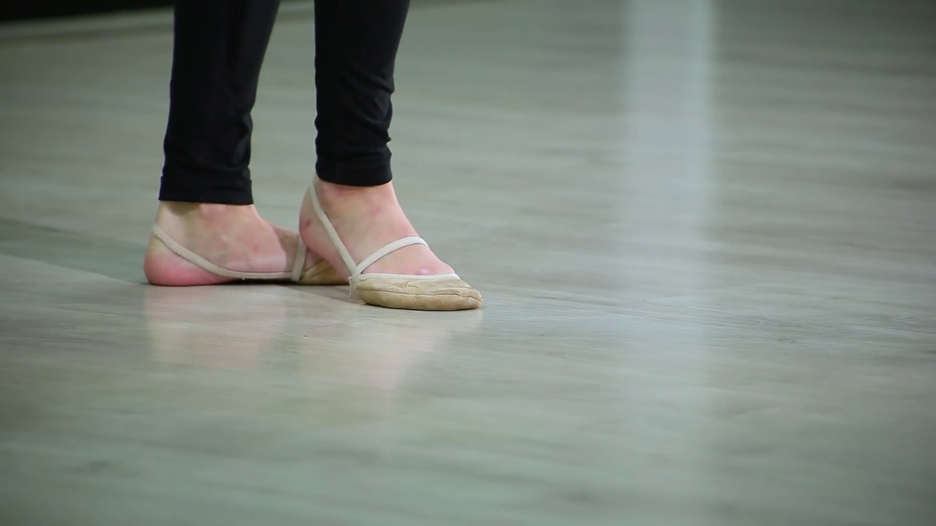 Types Of Ballet Feet Dance Buzz