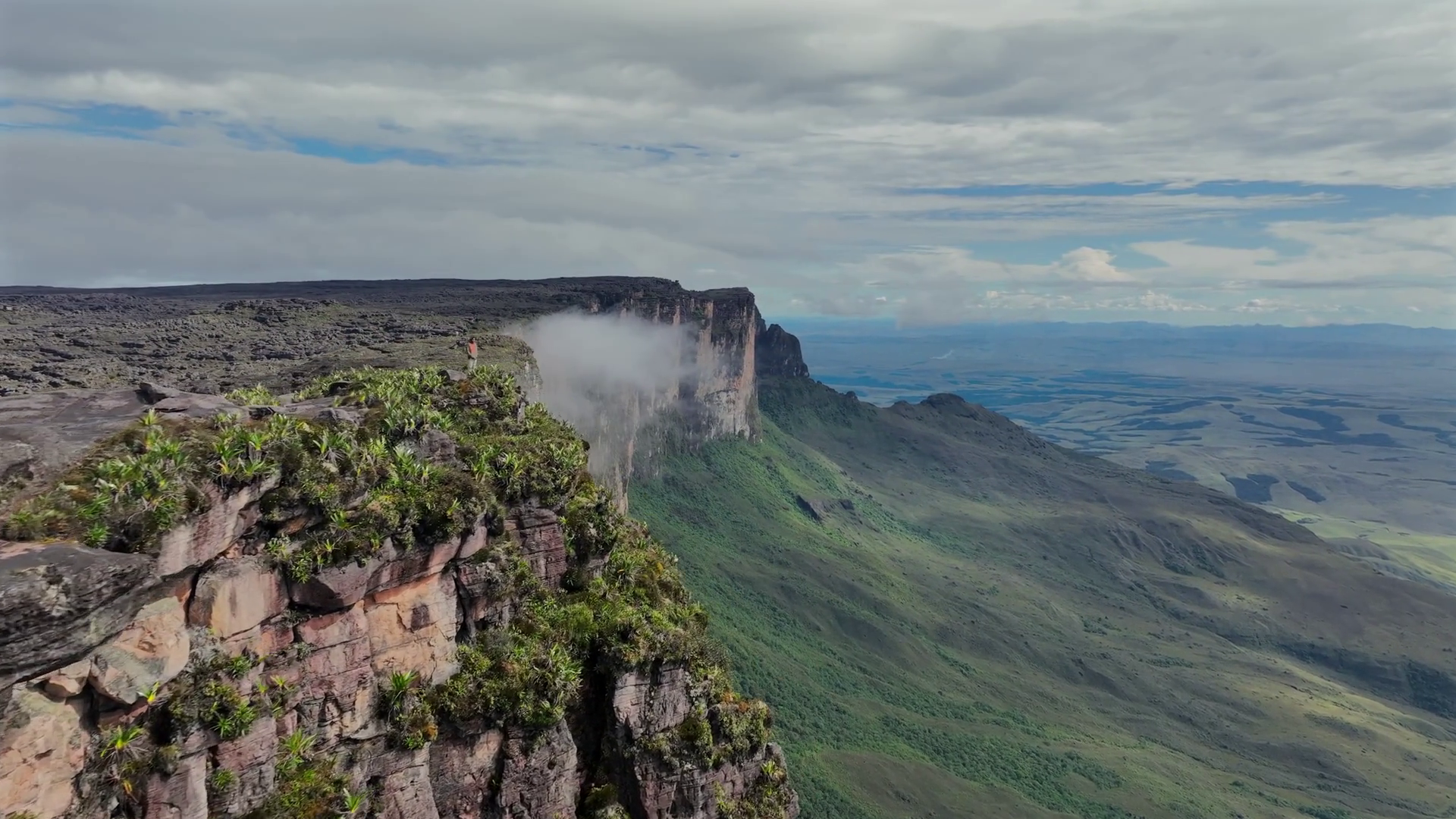 Aerial View Of Mount Roraima's Rugged Stock Footage SBV-352767273 ...