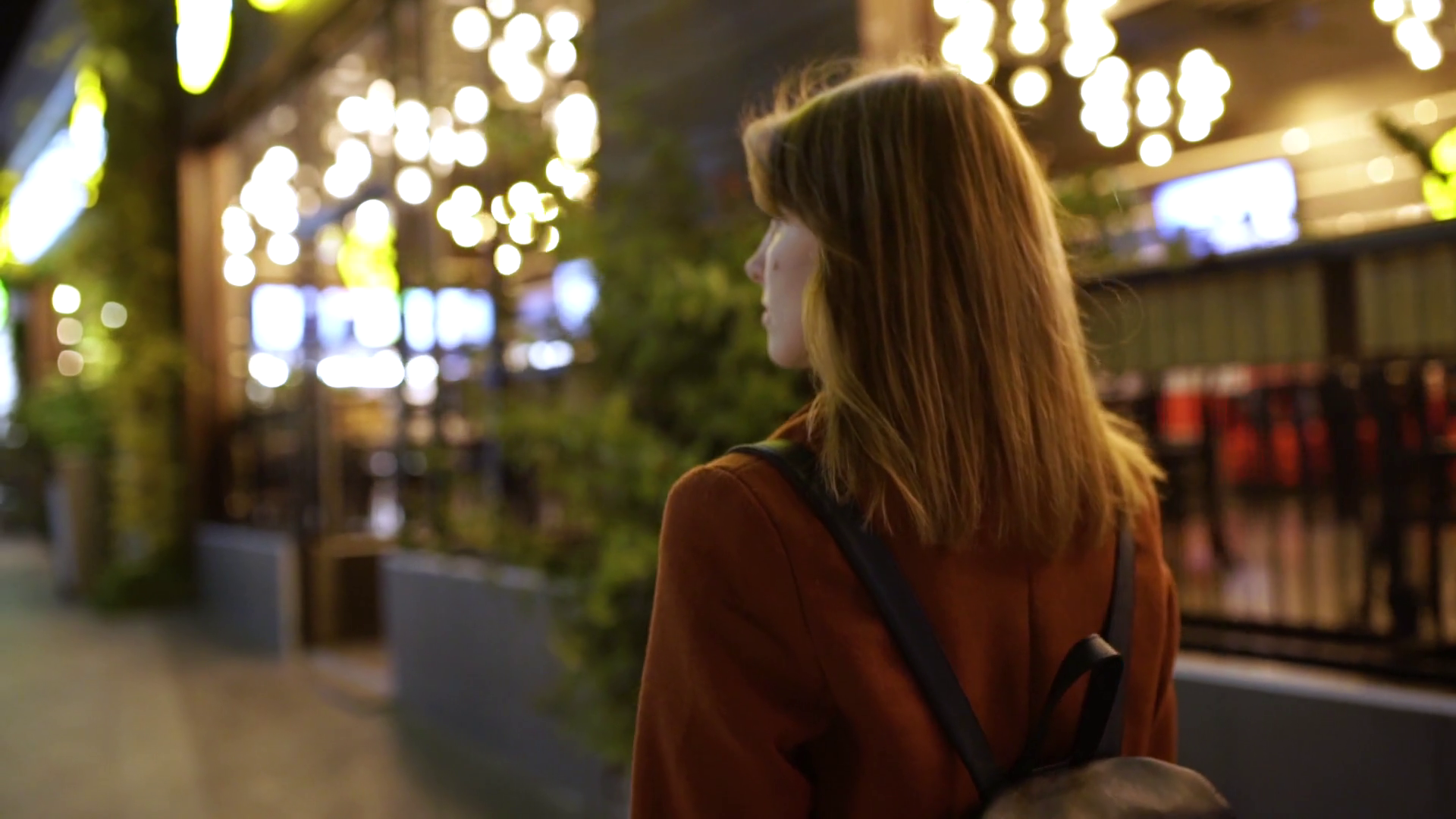 woman travel at night