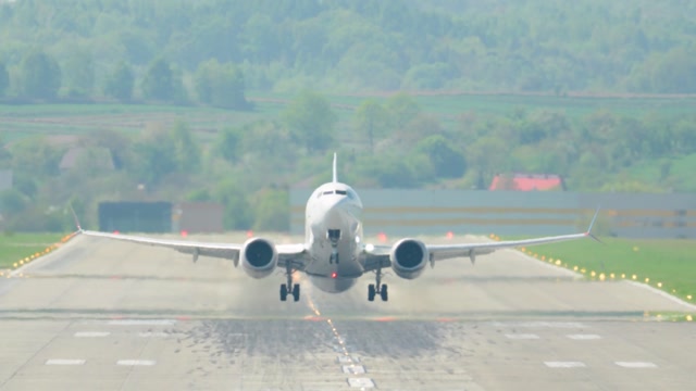 Plan Flying | Transportation stock footage - Storyblocks