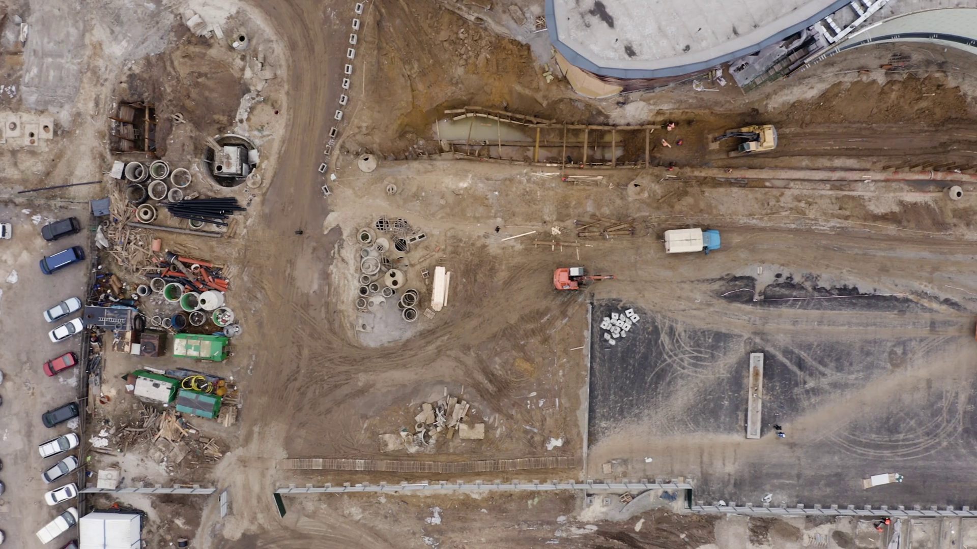 Construction Progress At Busy Building Site Stock Footage SBV-351684706 ...