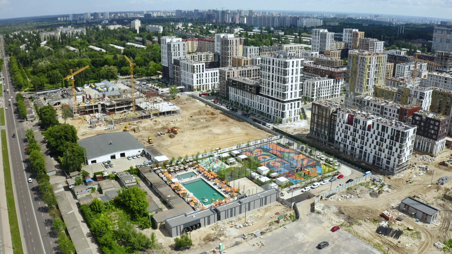 Construction Progress Of New Urban Stock Footage SBV-351685140 ...