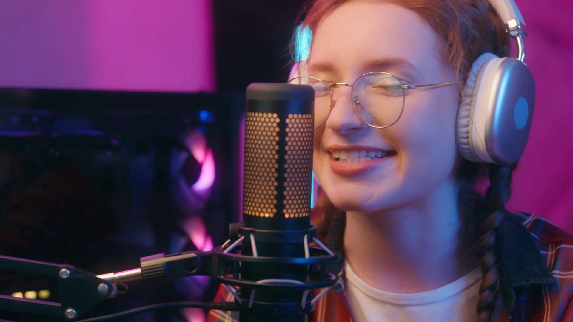 Cyber Sport Gamer Teen Girl Female Player Stock Footage SBV-353370788 ...