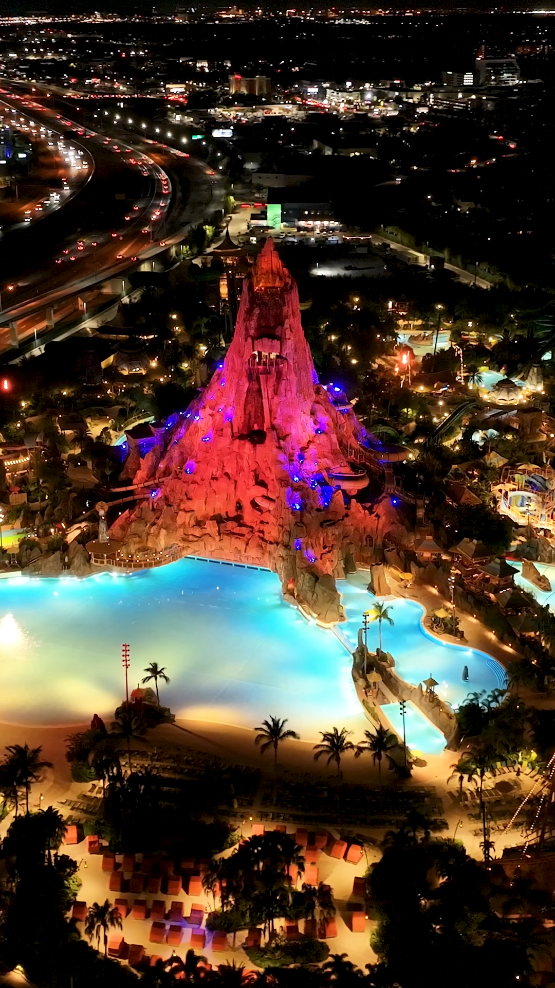 Volcano Bay At Orlando In Florida United Stock Footage SBV-353041593 ...