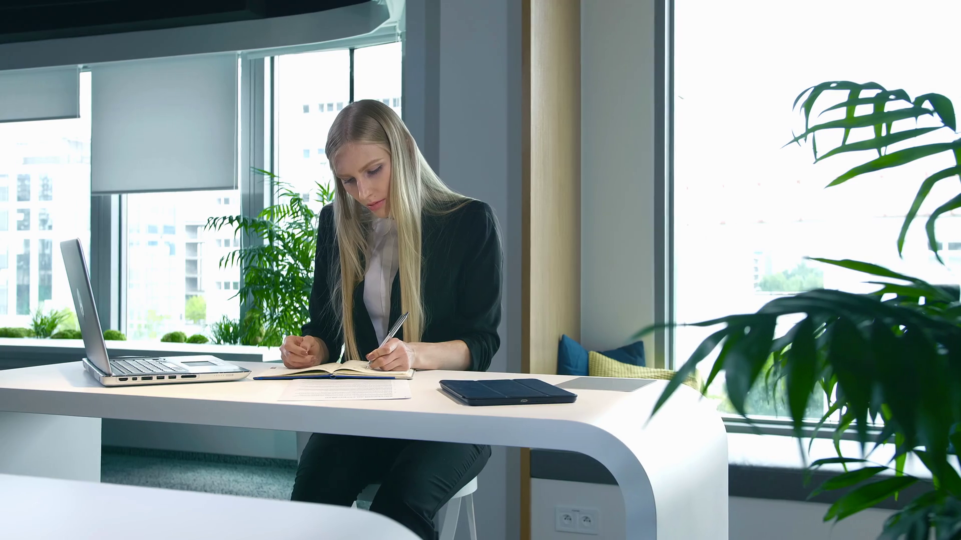 Role of a woman in modern society pdf picture