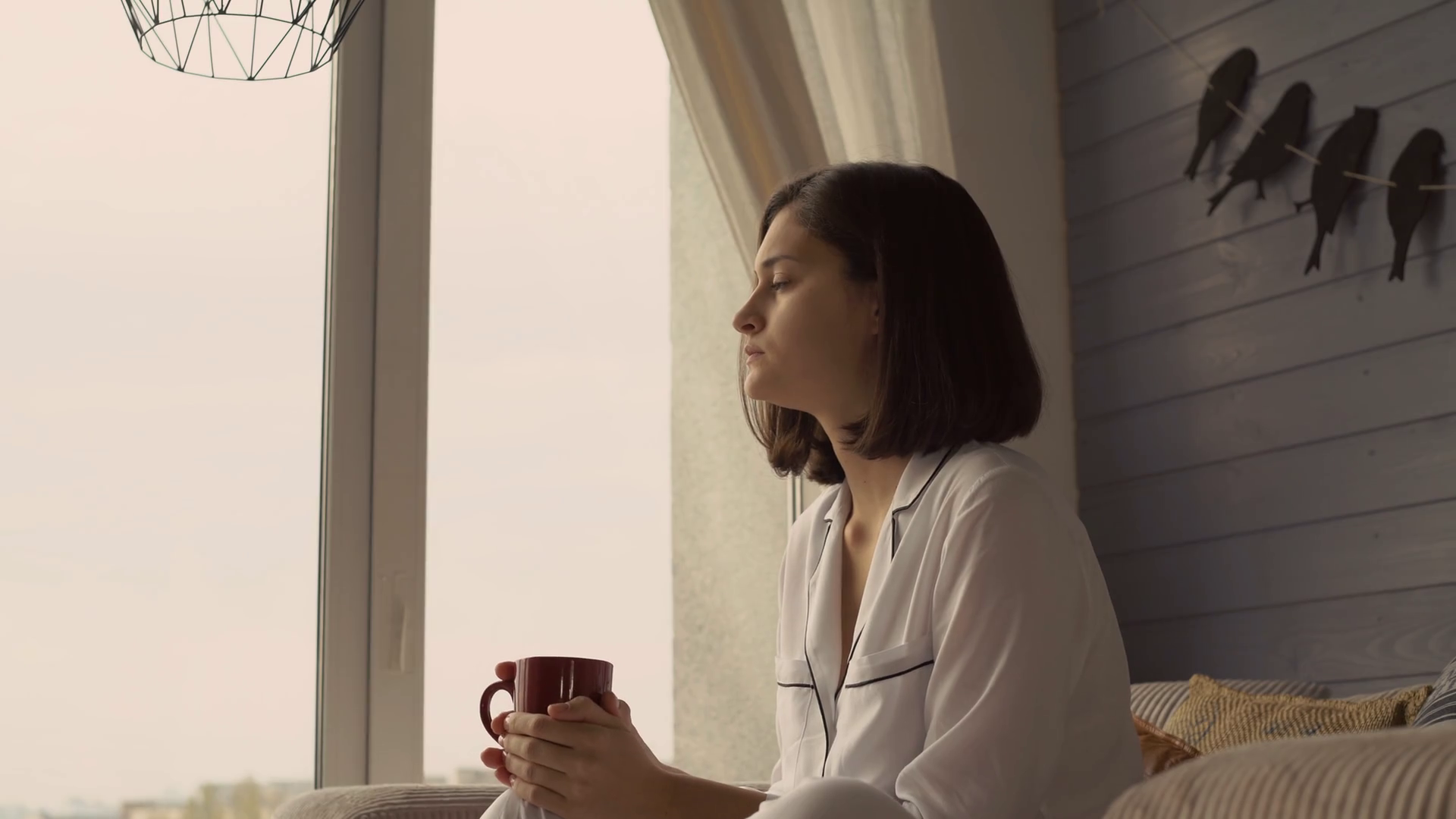 home of the big red chair st louis