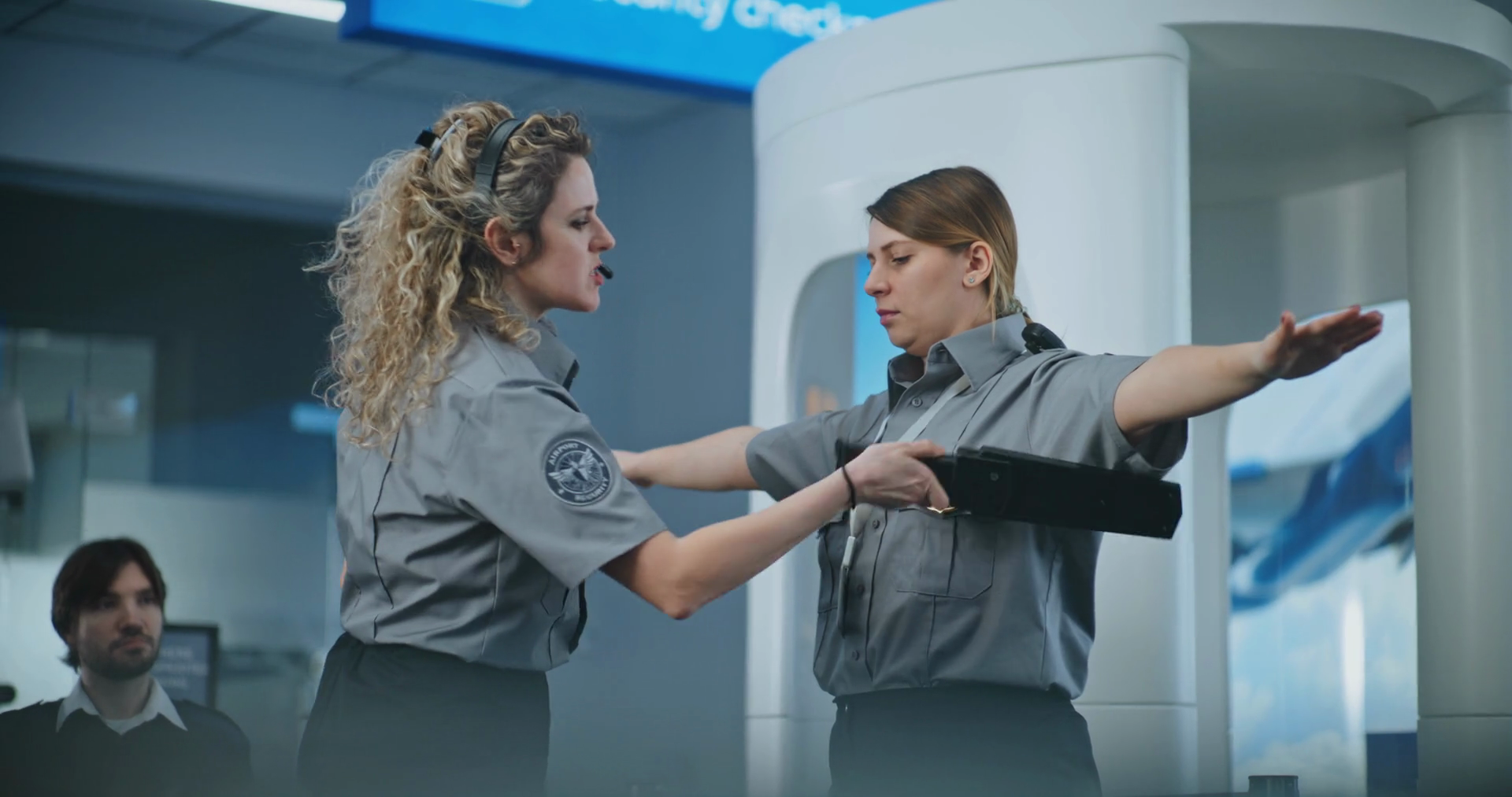 Airport Security Staff: Female Tsa Officer Stock Footage SBV-351883352 ...
