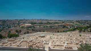 panoramic view on Jerusalem timelapse with the Dome of the Rock from the Mount of Olives.