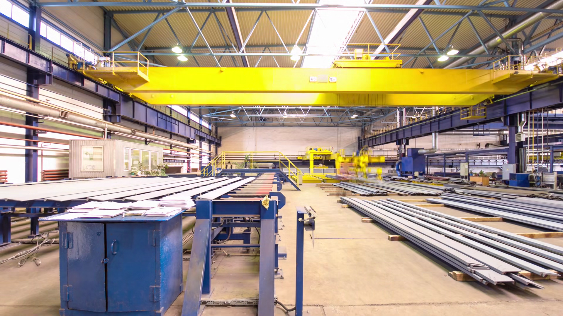 The Operator Lifting Device Timelapse Stock Footage SBV-353839437 ...