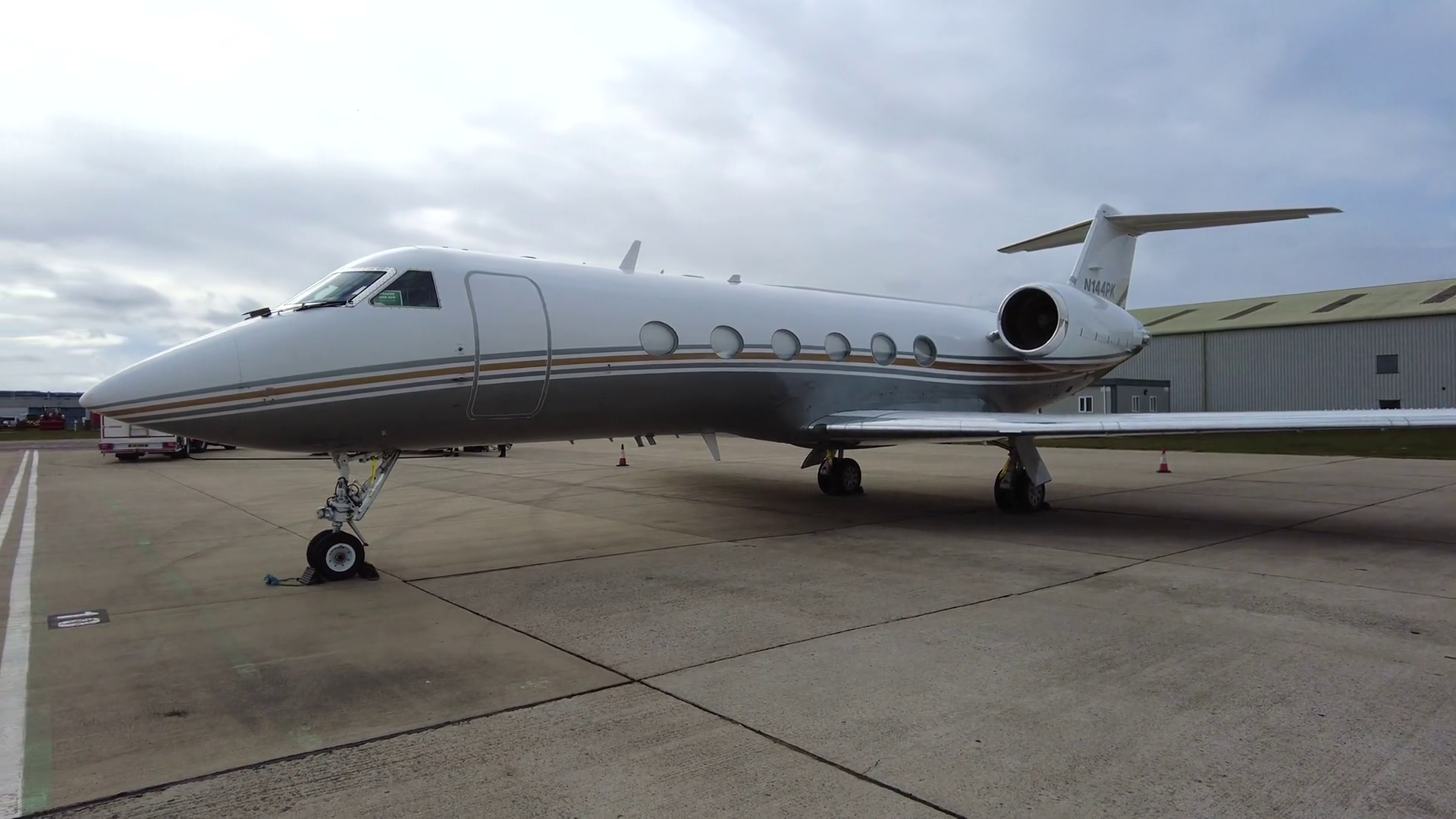 Closeby Gulfstream Business Jet To Cockpit Stock Footage SBV-352649527 ...