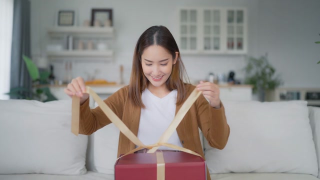 Present Opening Stock Footage: Royalty-Free Video Clips - Storyblocks
