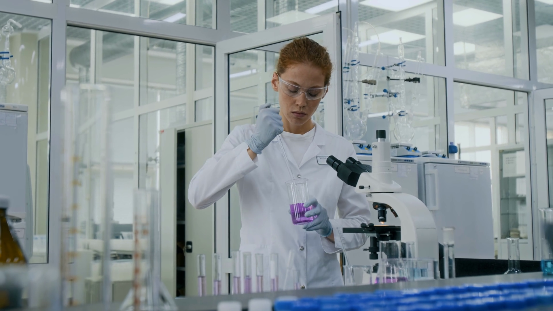Young Female Researcher Filling Lab Pipette Stock Footage SBV-351654247 ...